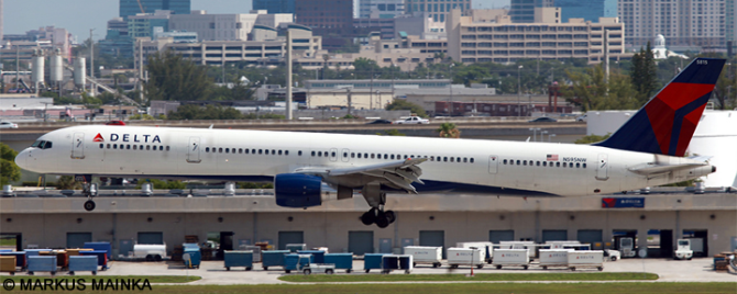 Delta Airlines -Boeing 757-300 Decal