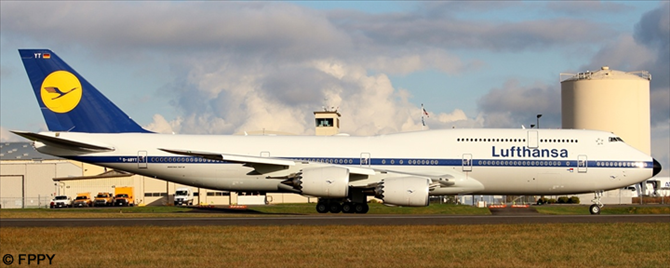Lufthansa Boeing 747-8 Decal