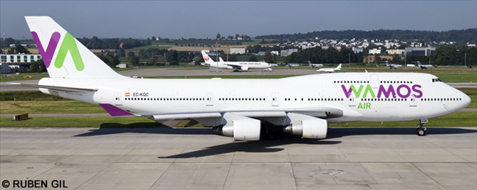 Wamos Air Boeing 747-400 Decal