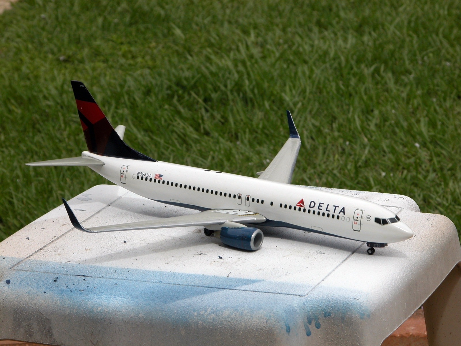 Details about   LIVERIES UNLIMITED 1/144 DELTA AIRLINES 737-800  #AGA4-154 