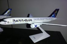 航空機・ヘリコプター IRON MAIDEN 08 world tour Boeing 757-200 航空機・ヘリコプター IRON MAIDEN 08 world tour Boeing 757